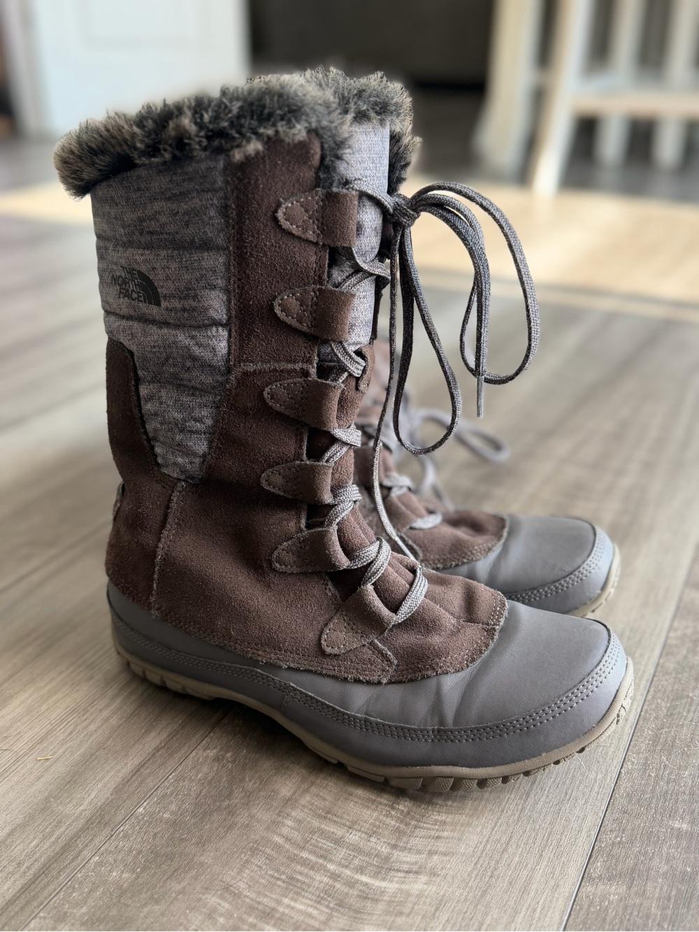 The North Face Nuptse Purna Insulated Waterproof Faux Fur Winter Boots Women’s 9